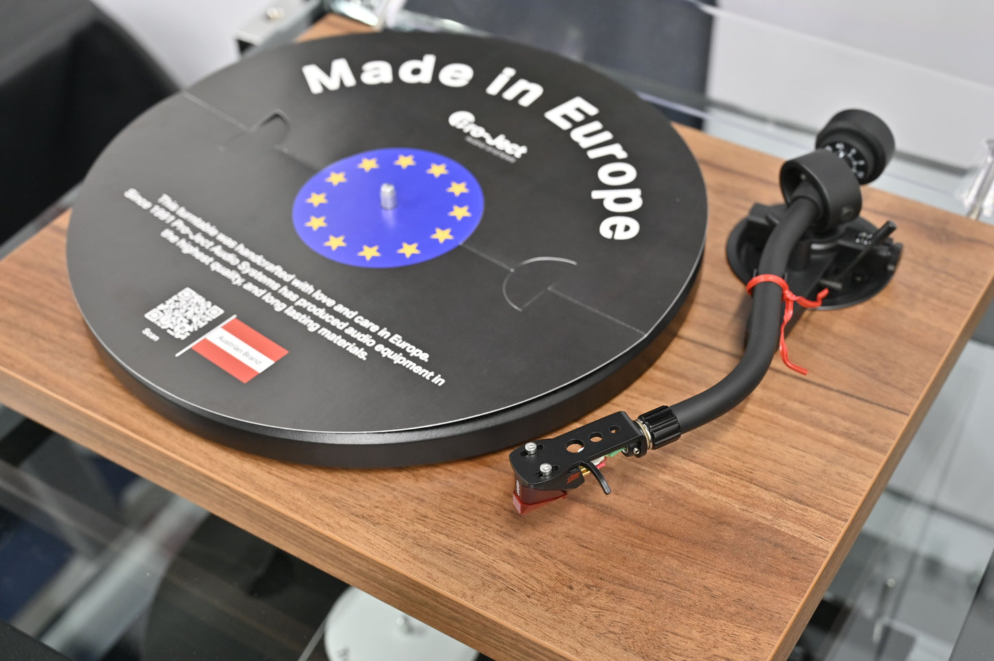 Pro-Ject DEBUT/S MW ベルトドライブ・レコードプレーヤー