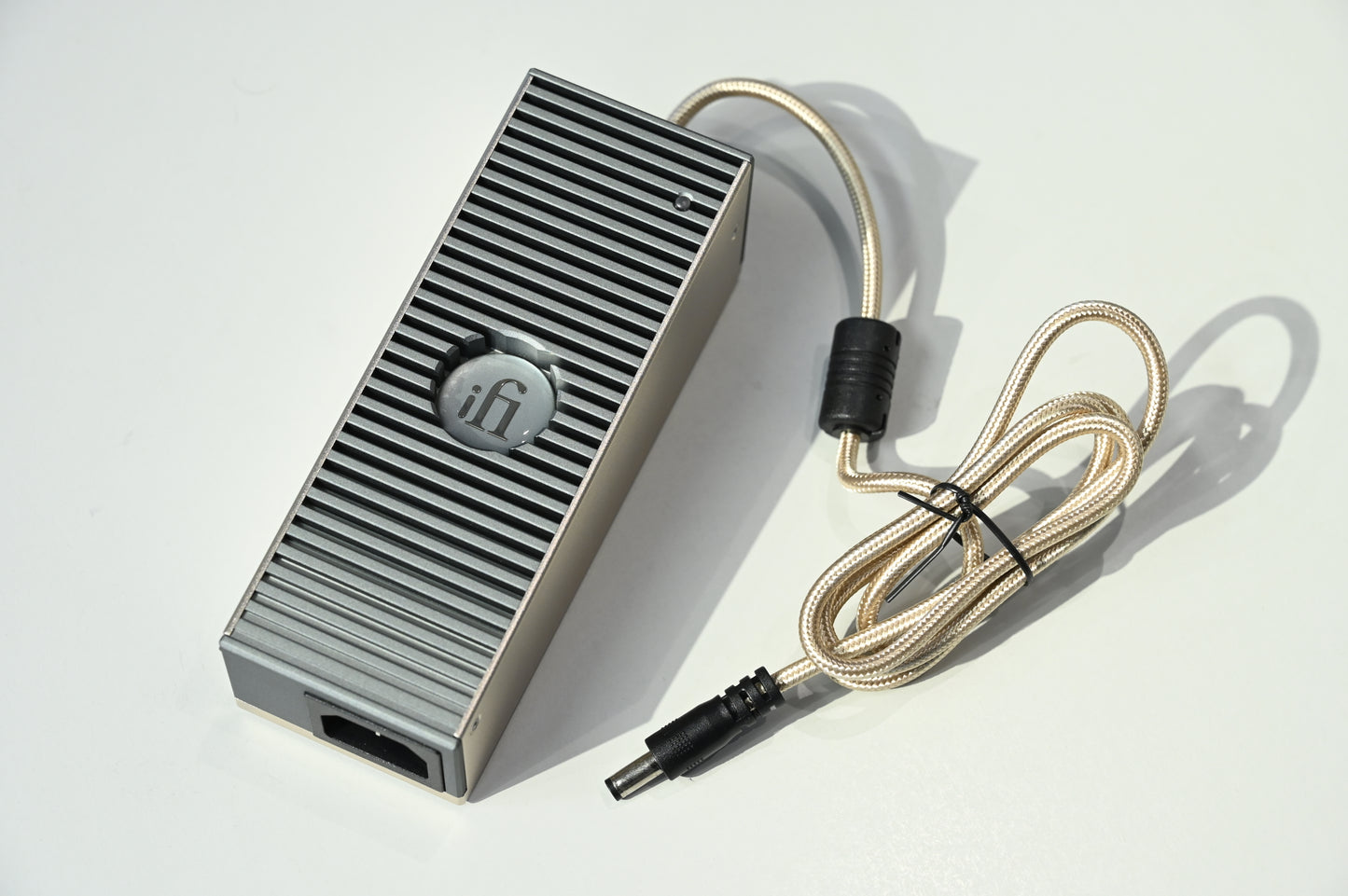 SilentPower iPOWER ELITE ACアダプター