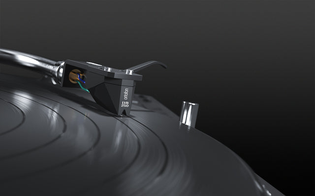 ortofon 2M Black LVB 250 MMカートリッジ